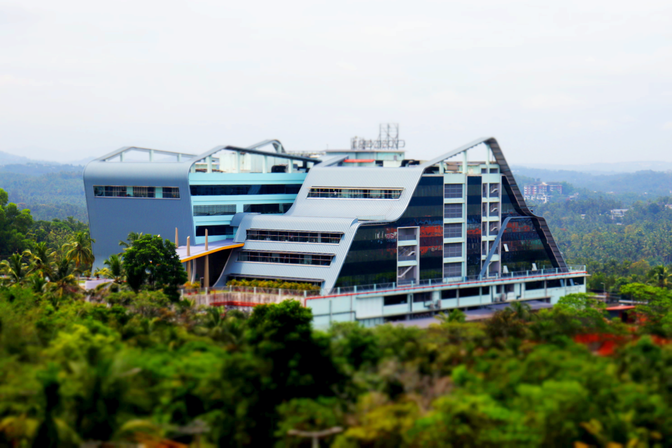 peakAir infopark smart city kochi